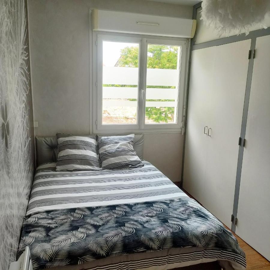 Charmante Maison Entre Mer Et Campagne La Jarrie Екстериор снимка